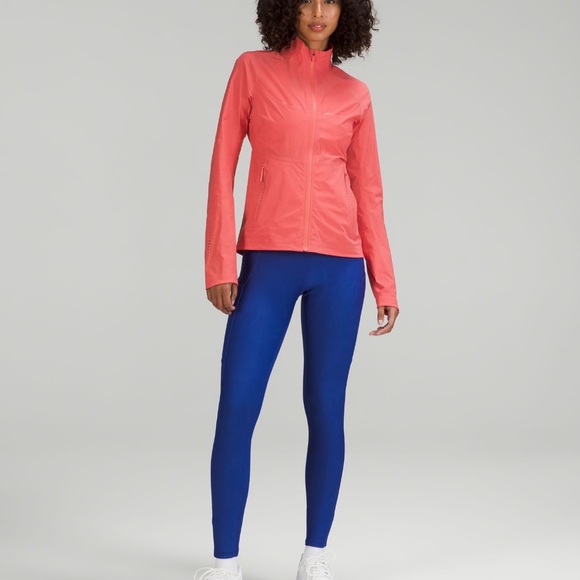 Lululemon Women's Fast and Free Windbreaker - Picture 7 of 8